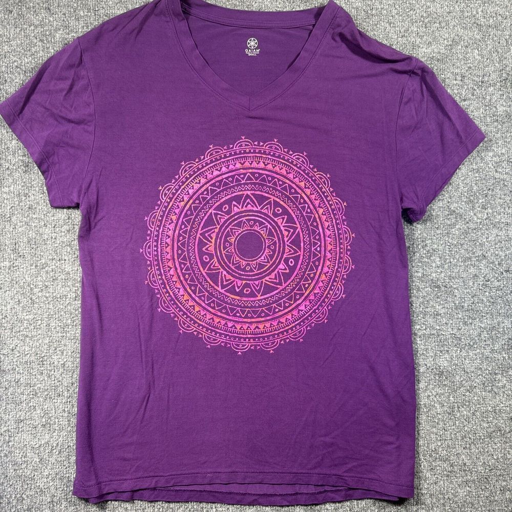 Gaiam Men's Small Purple‎ V Neck T Shirt Yoga Outdoor Pilates